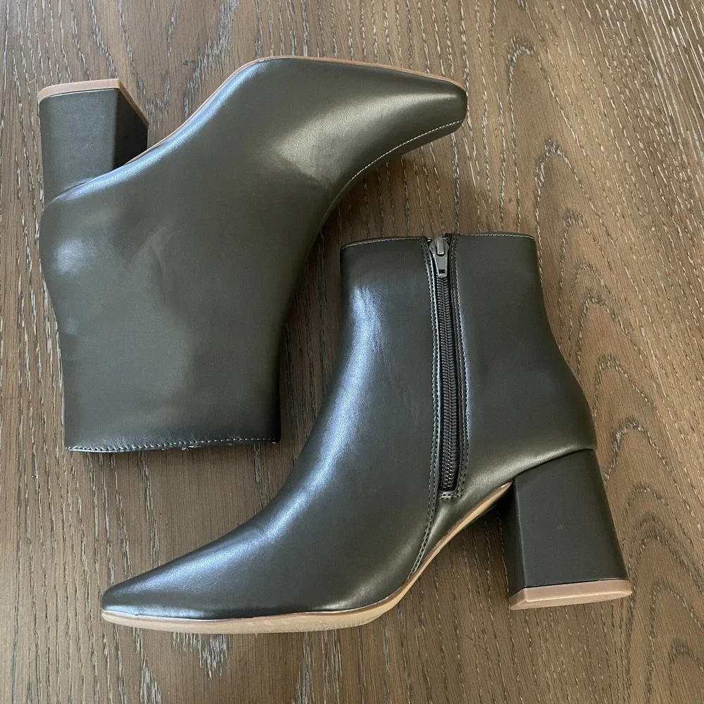 Square Toe Olive Green Ankle Boots Block Heel Side Zip Booties Size 6